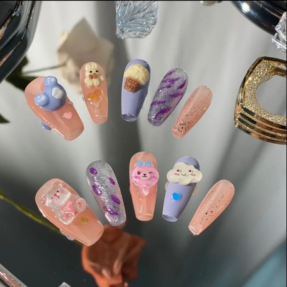 Gorgeous handmade 3D press-on pink and purple charm nails. (Nail Glue Included!) - Picture 4 of 7